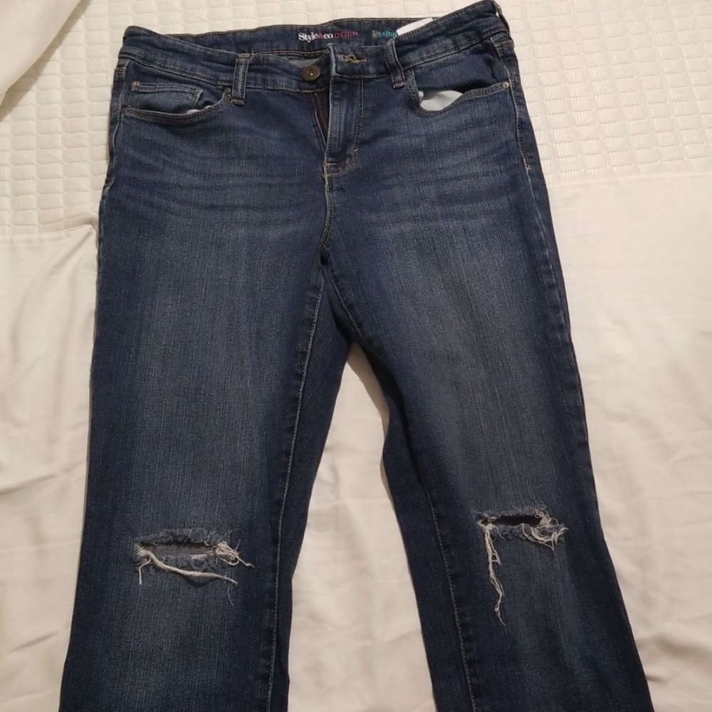 Jean's
